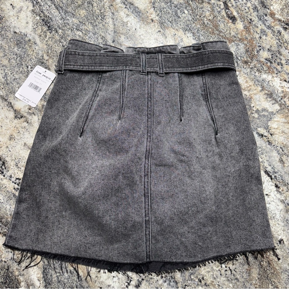 NWT We The Free Black Washed Denim Mini Skirt Tie Waist Size 27 Grunge Boho Edgy - Picture 3 of 6